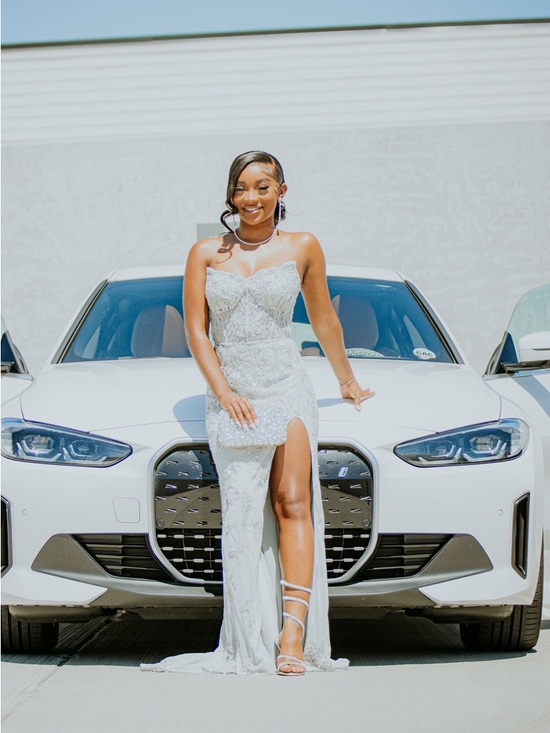 white strapless beaded prom dress White Sweetheart V Neck Long Prom Dress With Slit White / 14